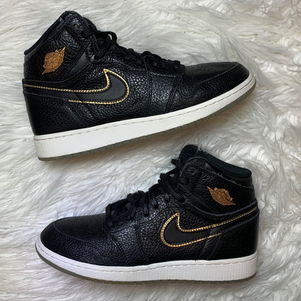 Retro air Jordan 1 one city of flight black gold 6